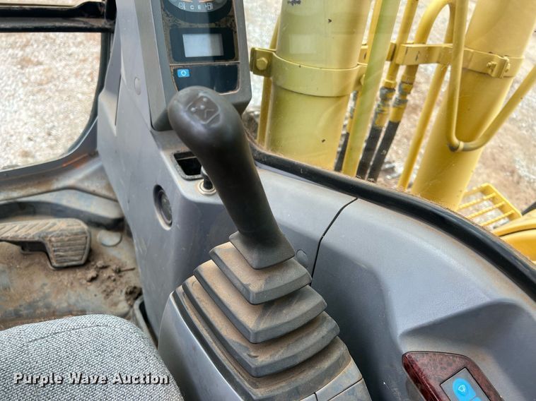 image for item OA9184 Kobelco SK160LC  excavator