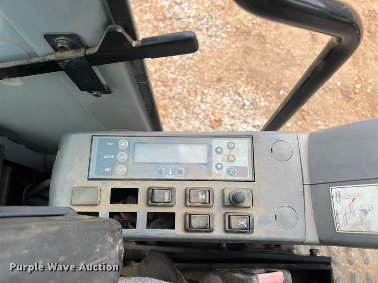 image for item OA9184 Kobelco SK160LC  excavator