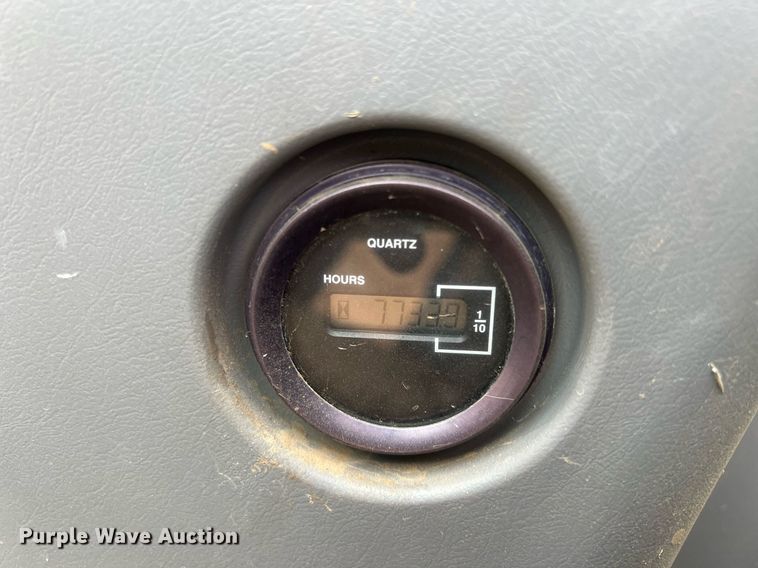 image for item OA9184 Kobelco SK160LC  excavator