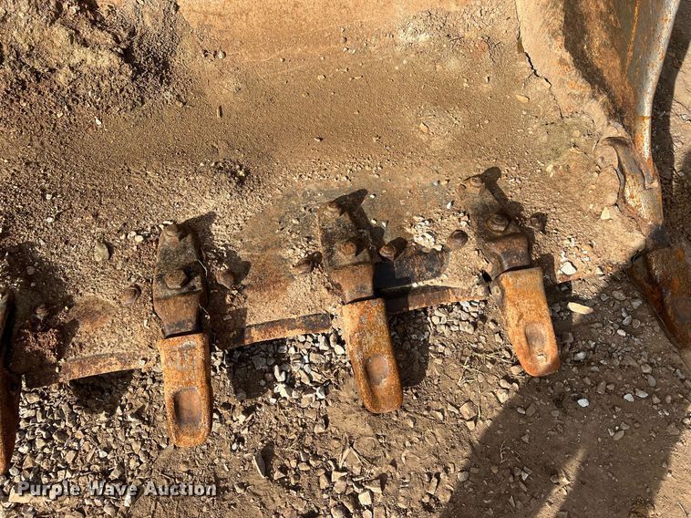 image for item OA9185 2005 Caterpillar 953C  track loader