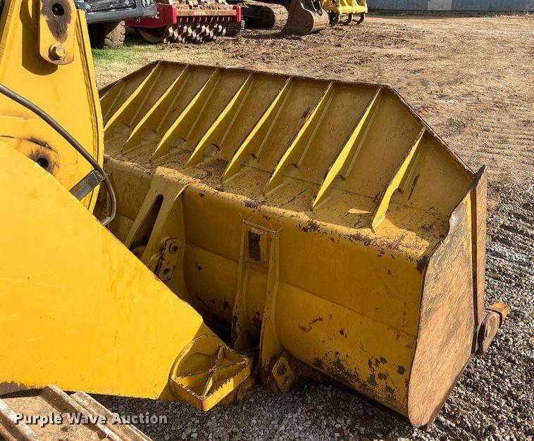 image for item OA9185 2005 Caterpillar 953C  track loader