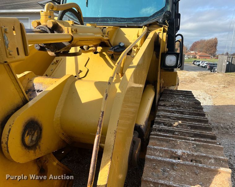 image for item OA9185 2005 Caterpillar 953C  track loader