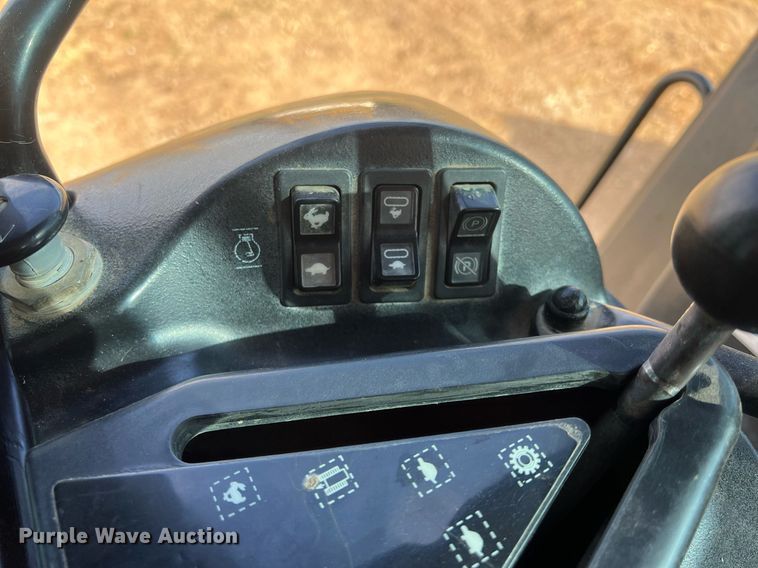 image for item OA9185 2005 Caterpillar 953C  track loader