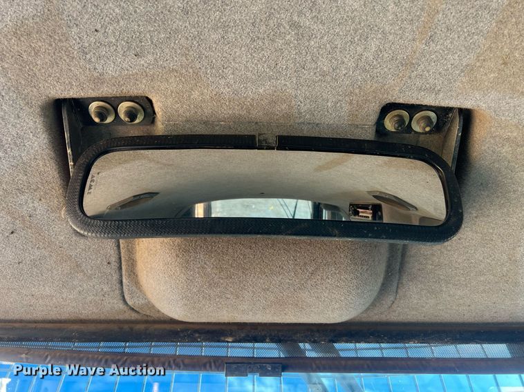 image for item OA9185 2005 Caterpillar 953C  track loader