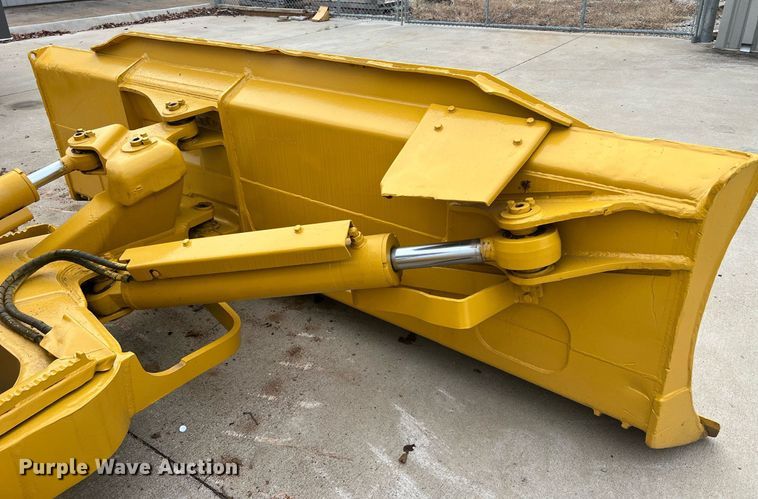 image for item OA9186 1999 Komatsu D41E-6  dozer