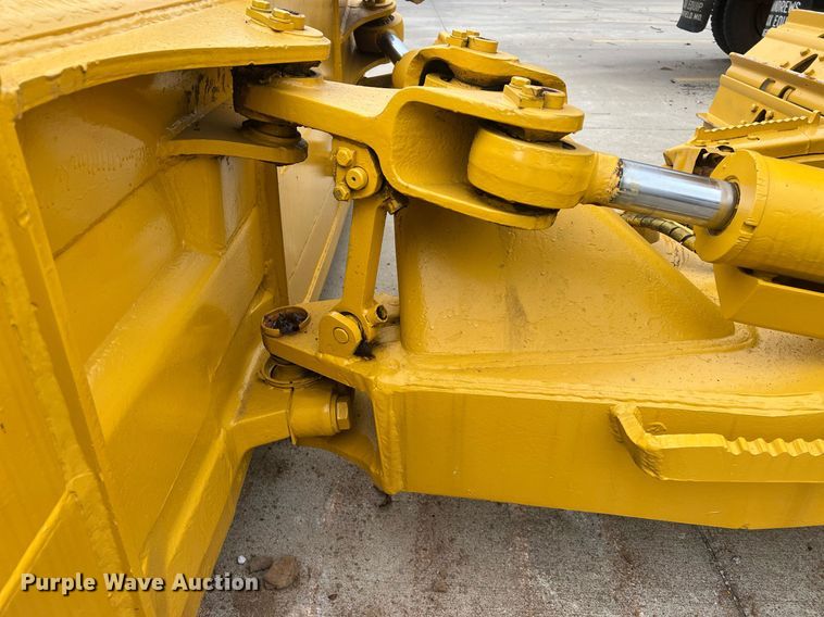 image for item OA9186 1999 Komatsu D41E-6  dozer