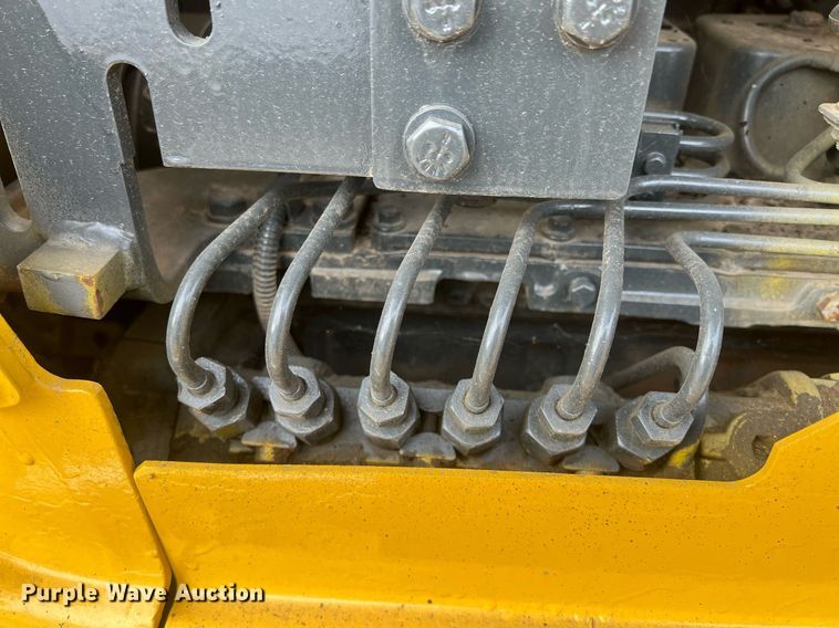 image for item OA9186 1999 Komatsu D41E-6  dozer