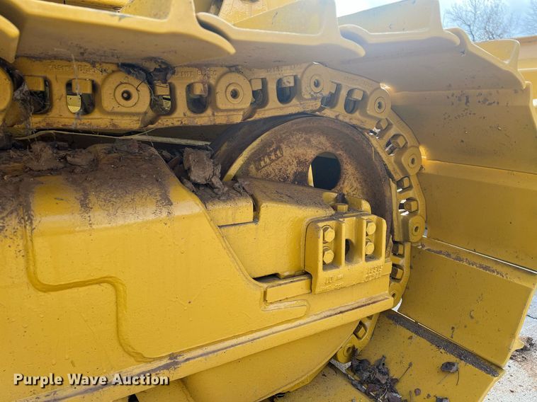 image for item OA9186 1999 Komatsu D41E-6  dozer