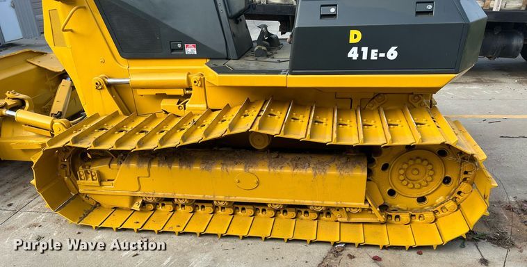 image for item OA9186 1999 Komatsu D41E-6  dozer