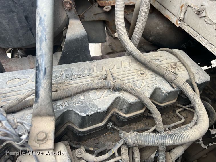 image for item OA9194 2000 Ford F650  flatbed truck