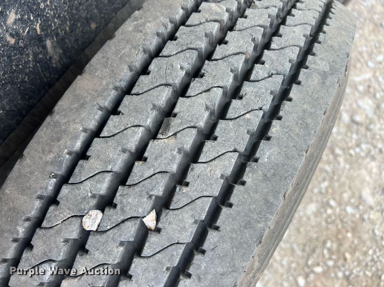 image for item OA9195 2017 PJ  tilt deck equipment trailer