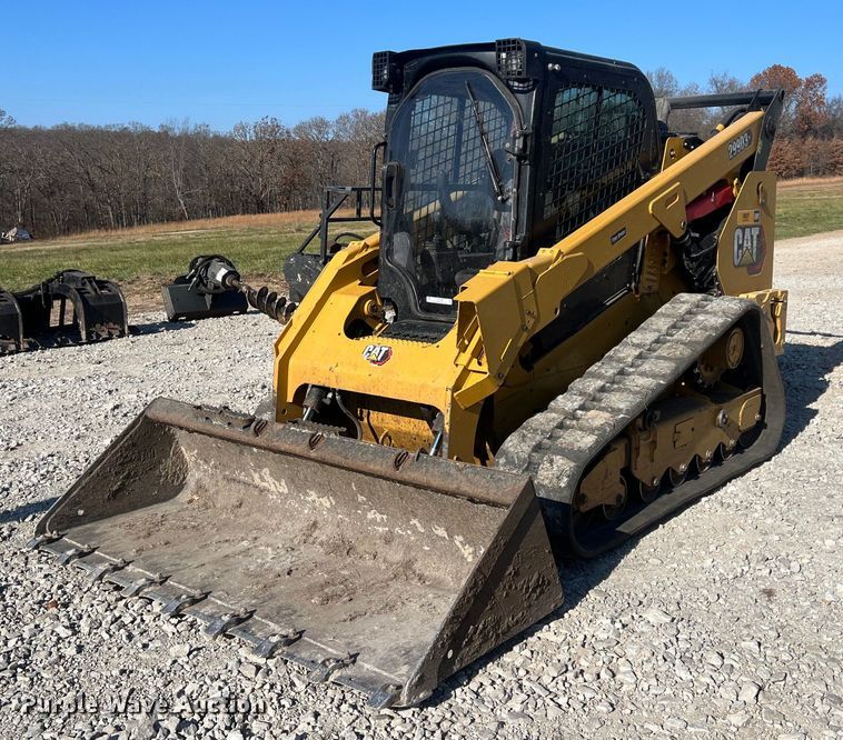 image for item OA9196 2021 Caterpillar 299D3XE tracked skid steer loader