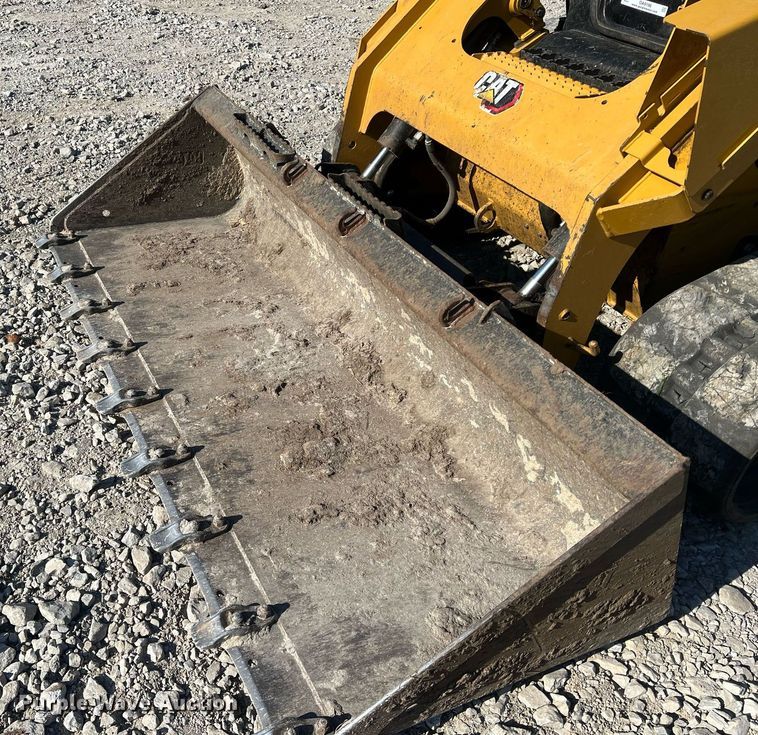 image for item OA9196 2021 Caterpillar 299D3XE tracked skid steer loader