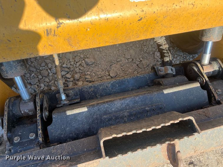 image for item OA9196 2021 Caterpillar 299D3XE tracked skid steer loader