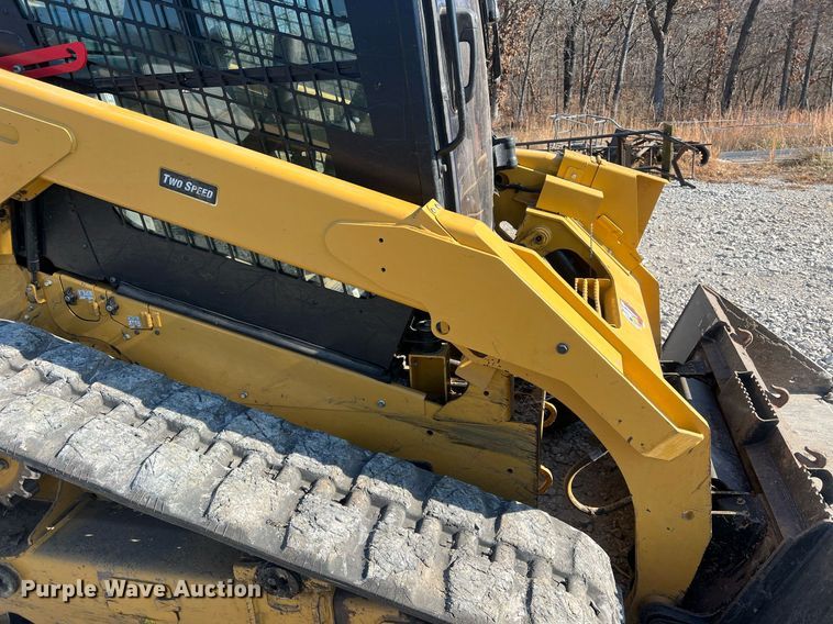 image for item OA9196 2021 Caterpillar 299D3XE tracked skid steer loader