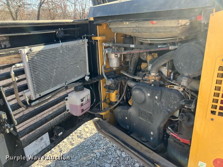 image for item OA9196 2021 Caterpillar 299D3XE tracked skid steer loader