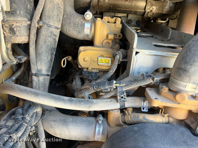 image for item OA9196 2021 Caterpillar 299D3XE tracked skid steer loader