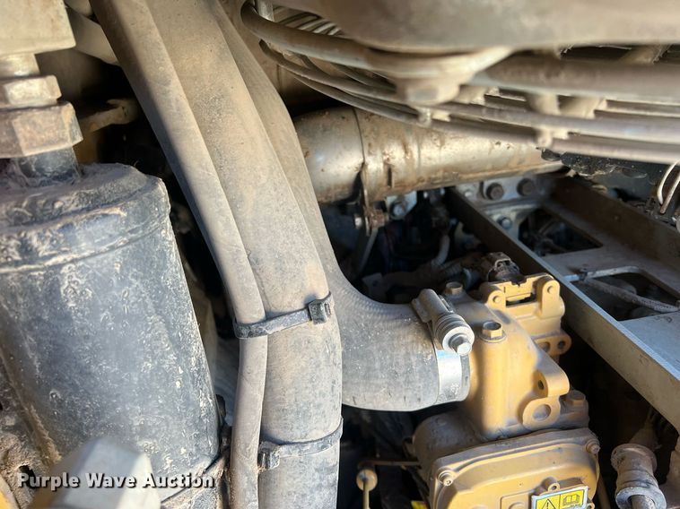 image for item OA9196 2021 Caterpillar 299D3XE tracked skid steer loader