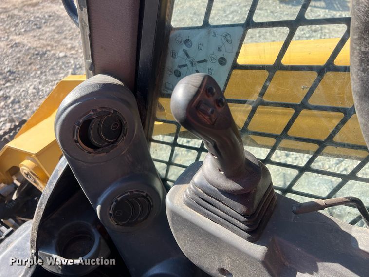 image for item OA9196 2021 Caterpillar 299D3XE tracked skid steer loader