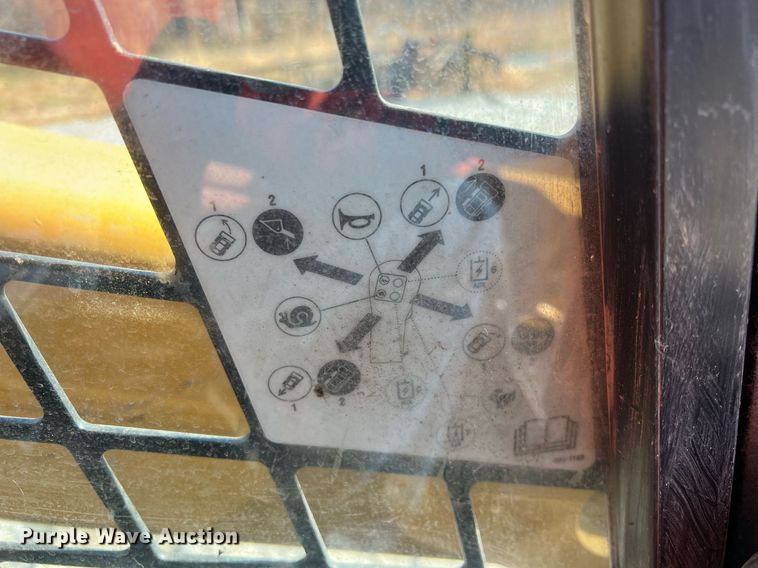 image for item OA9196 2021 Caterpillar 299D3XE tracked skid steer loader