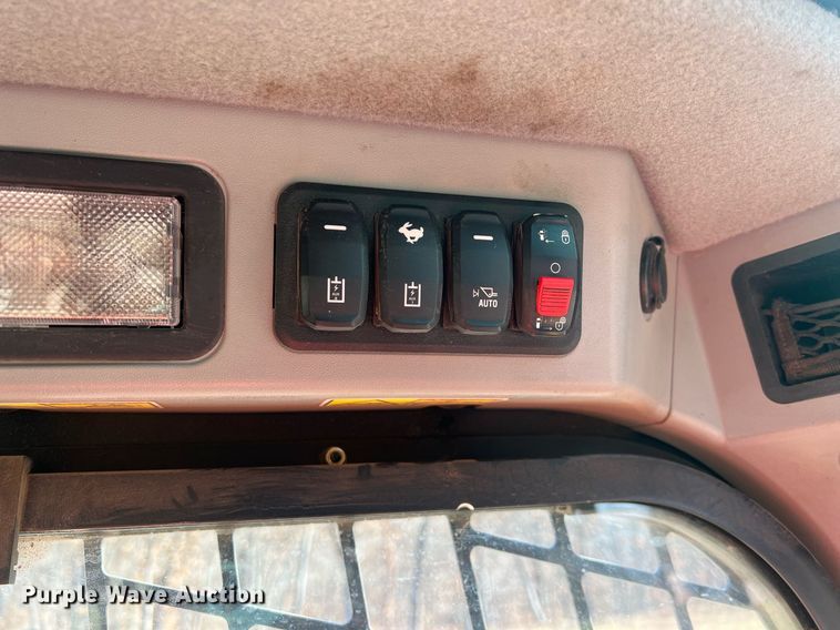 image for item OA9196 2021 Caterpillar 299D3XE tracked skid steer loader