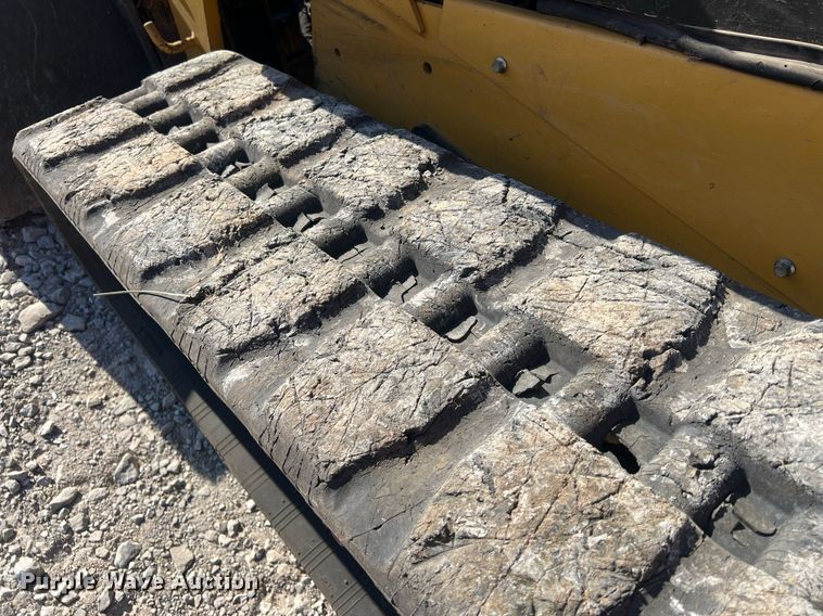 image for item OA9196 2021 Caterpillar 299D3XE tracked skid steer loader