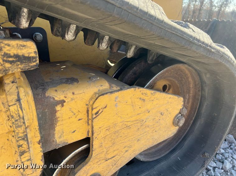 image for item OA9196 2021 Caterpillar 299D3XE tracked skid steer loader