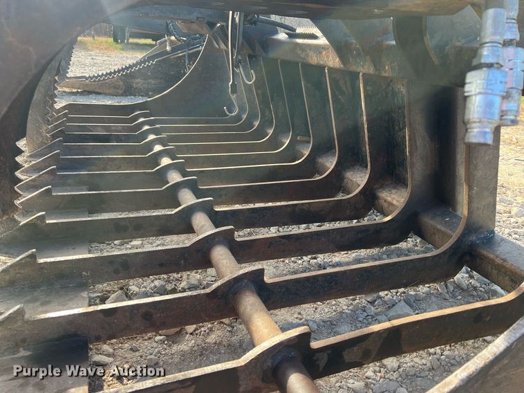 image for item OA9199 Prime  skid steer grapple bucket