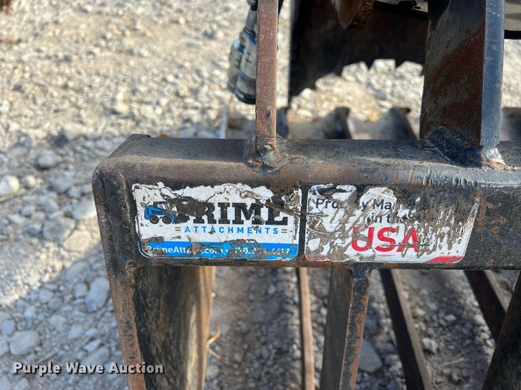 image for item OA9199 Prime  skid steer grapple bucket