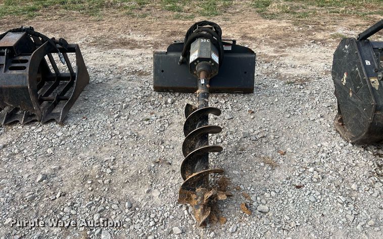 image for item OA9200 Bobcat 30C  skid steer auger