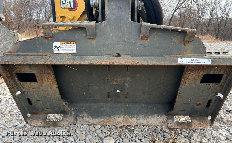 image for item OA9200 Bobcat 30C  skid steer auger