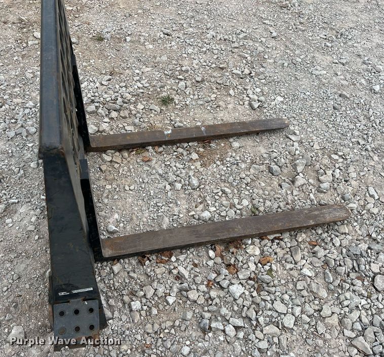 image for item OA9202 Bobcat  skid steer forks