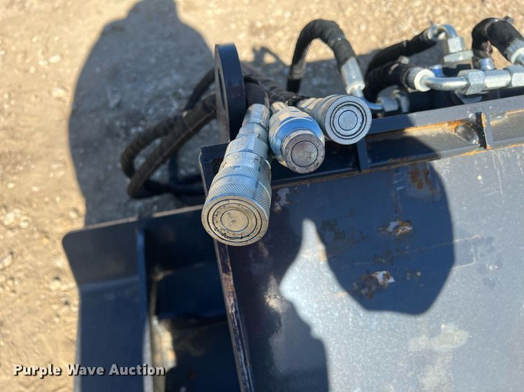 image for item OA9207 LandHonor  skid steer plate compactor