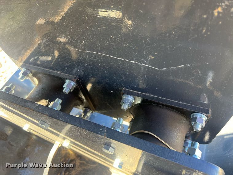 image for item OA9207 LandHonor  skid steer plate compactor