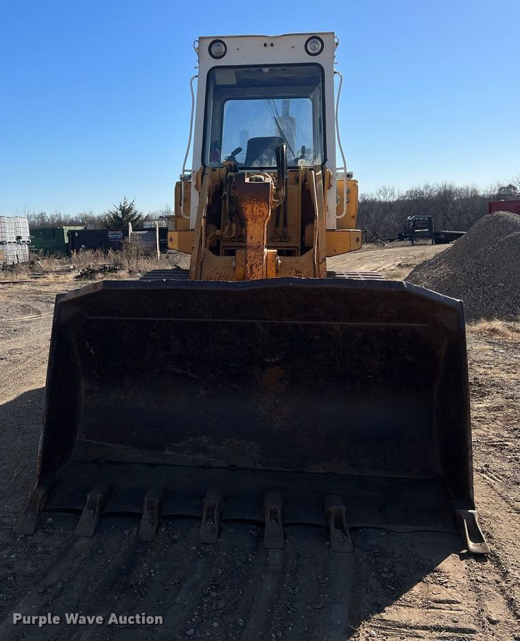 image for item OA9211 1996 Liebherr 631  track loader