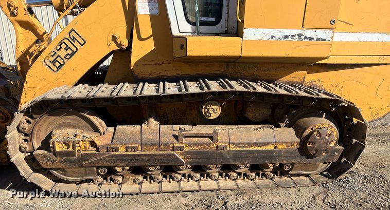 image for item OA9211 1996 Liebherr 631  track loader