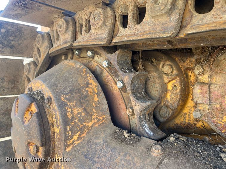 image for item OA9211 1996 Liebherr 631  track loader