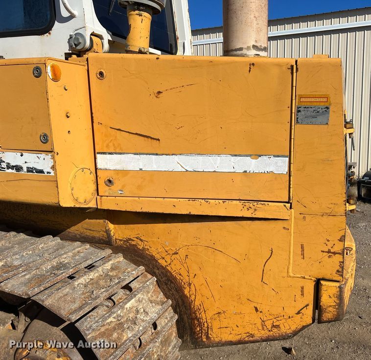 image for item OA9211 1996 Liebherr 631  track loader