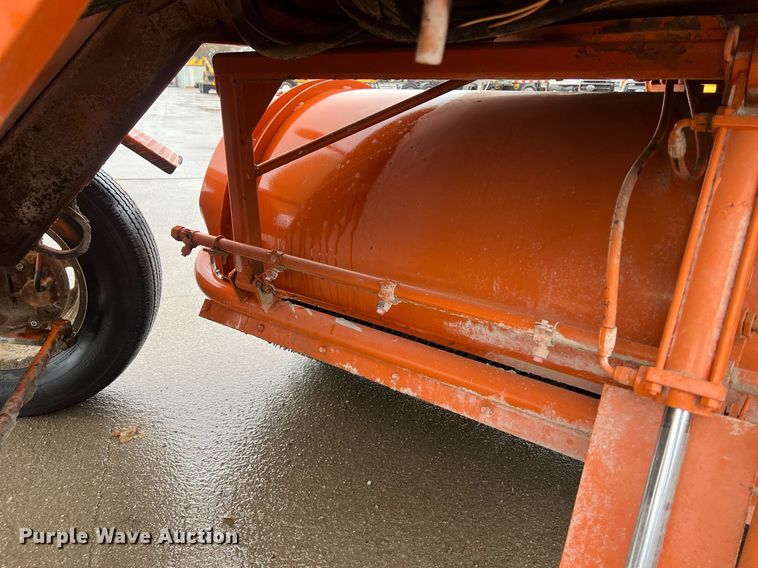 image for item OA9219 2006 Broce RJ350  broom