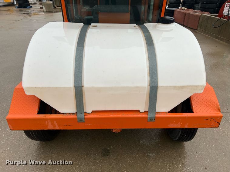 image for item OA9219 2006 Broce RJ350  broom