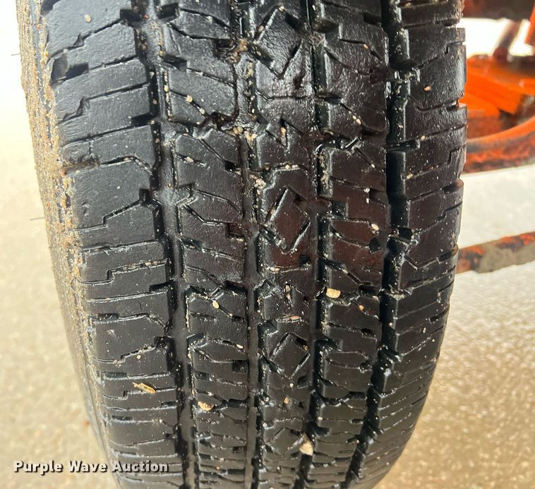 image for item OA9219 2006 Broce RJ350  broom