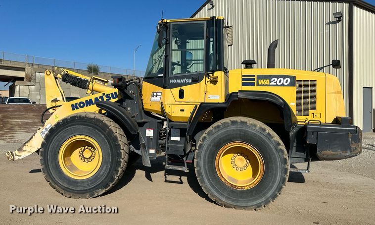 image for item OF9064 2016 Komatsu WA200-7  wheel loader