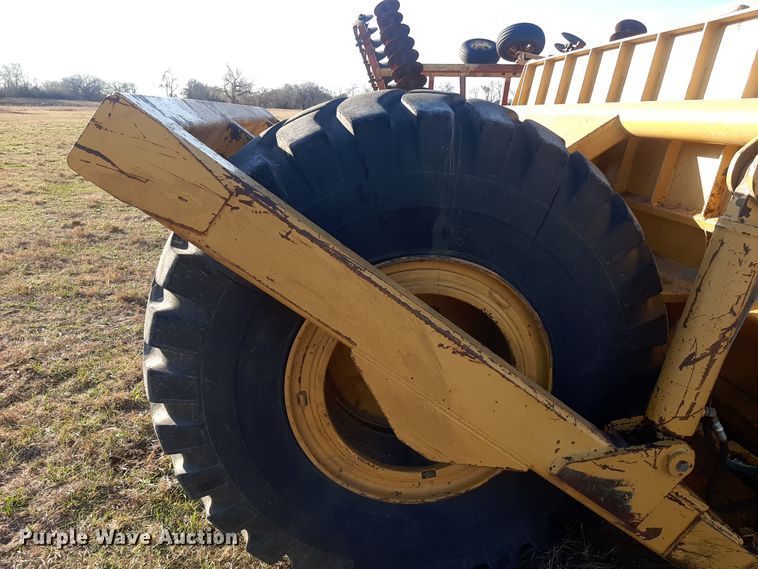 image for item OF9617 Holcomb 1400  scraper