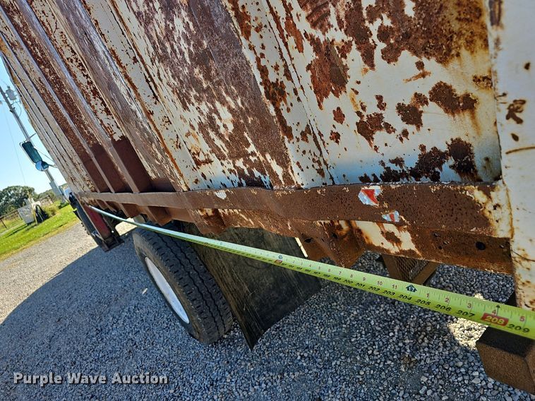 image for item OG9518 2000 Sterling L-Line  dump truck