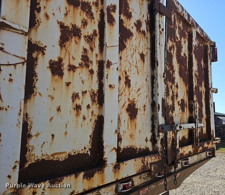 image for item OG9518 2000 Sterling L-Line  dump truck