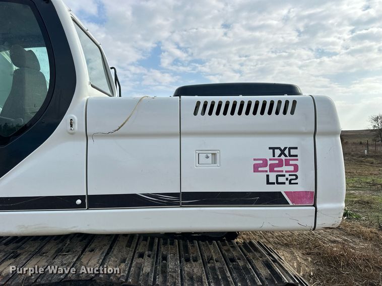 image for item OK9169 2008 Terex TXC225LC-2  excavator
