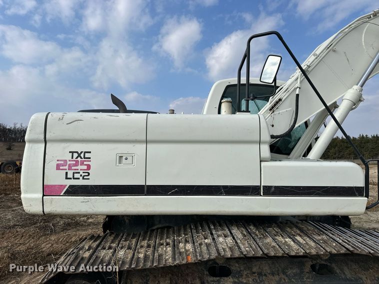 image for item OK9169 2008 Terex TXC225LC-2  excavator
