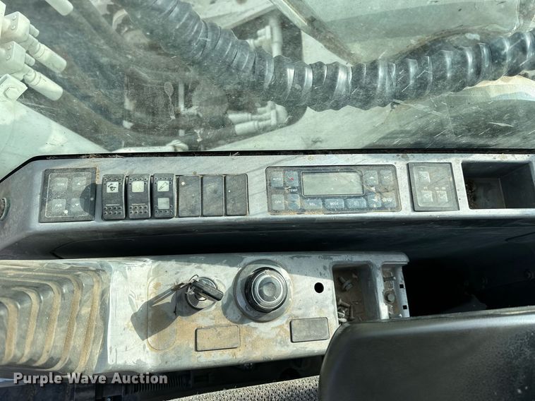 image for item OK9169 2008 Terex TXC225LC-2  excavator