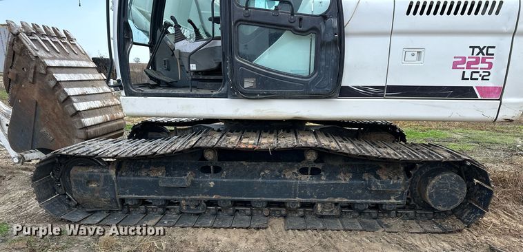 image for item OK9169 2008 Terex TXC225LC-2  excavator
