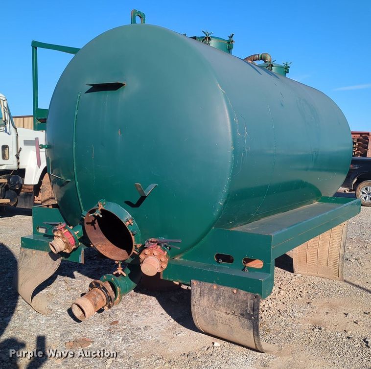 image for item OL9072 Tank bed